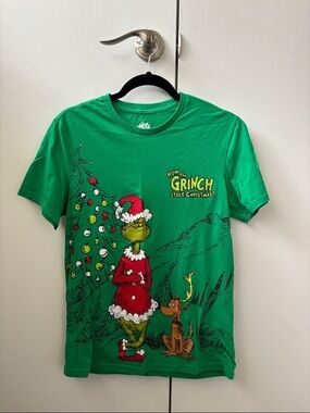 How the Grinch Stole Christmas Green Graphic Tee